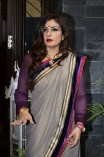 Raveena Tandon celebrates Diwali in Mumbai on 18th Oct 2014
